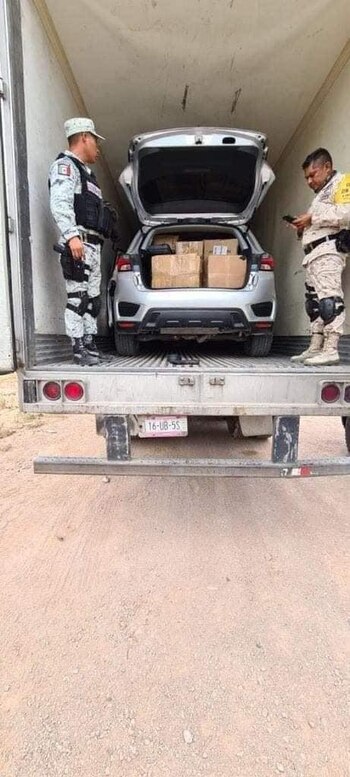 Dos agentes de la GN