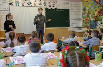El día de la visita de AFP a la escuela, las alertas aéreas sonaron cinco veces entre las 7:30 y las 17:00 (REUTERS)