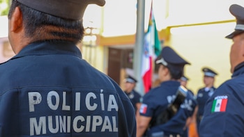 Mujer policía murió tras un