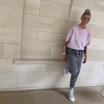 April se transformó en boxeadora