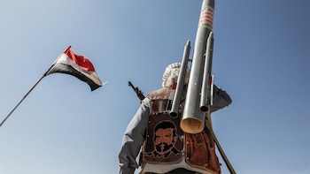 El Ejército de la coalición para Yemen acusa a los hutíes de usar gases tóxicos en Taiz
