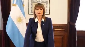 Patricia Bullrich alimentó las versiones sobre su candidatura con un video musicalizado por el dúo Plan B