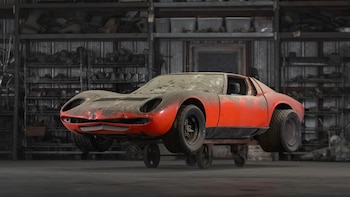Descubrieron tres Lamborghini Miura abandonados