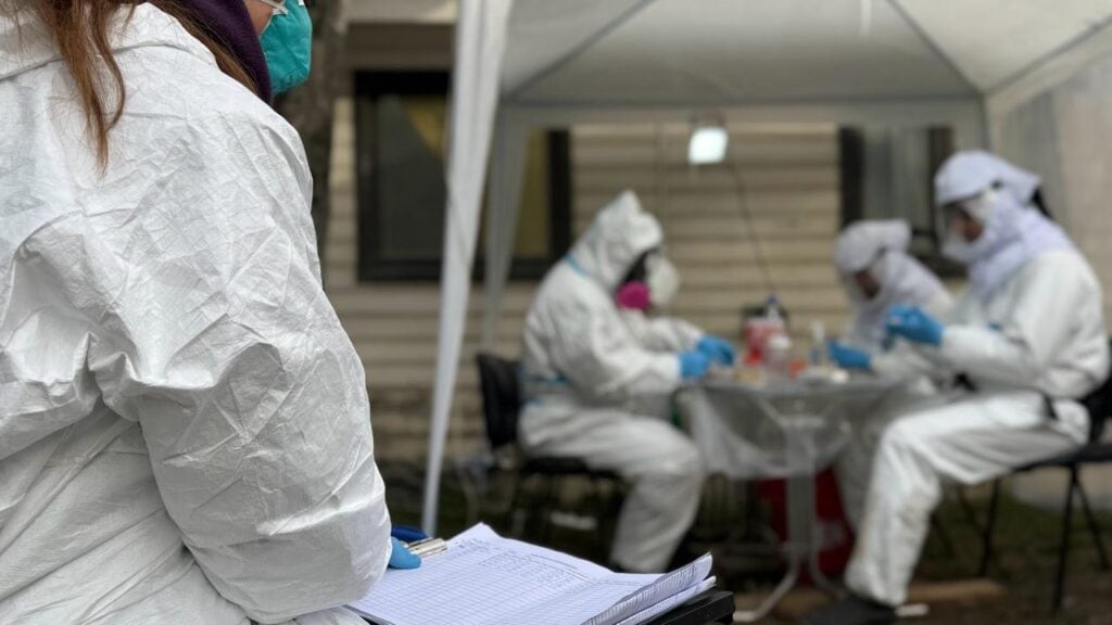 Equipos científicos del Instituto ANLIS Malbrán realizaron operativos de captura de roedores en Ushuaia por investigación de hantavirus