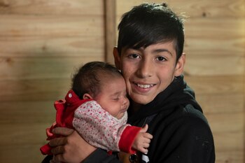 Joaquín con su hermana Francesca