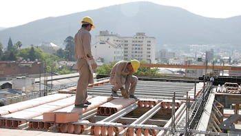 Una edificación completa con estos