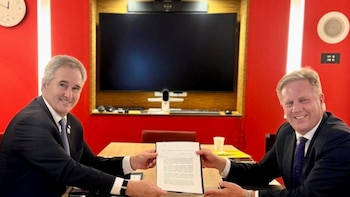 Por la escalada sobre Malvinas, Reino Unido podría vetar el ingreso de Argentina a un bloque comercial que representa el 13% del PIB mundial