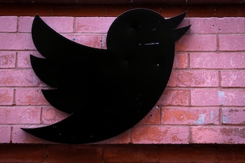 Twitter suspendió las cuentas de