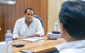 El alcalde de Chulucanas, Richard Baca, pidió maquinaria, combustible, ayuda humanitaria y materiales como calaminas y plásticos para asistir a las familias afectadas por las lluvias en Piura