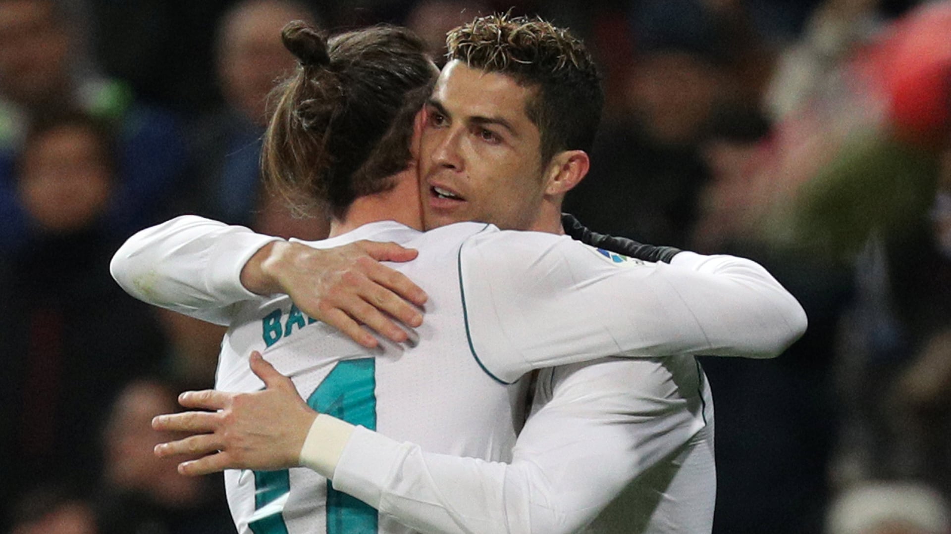 Bale destaca la clara diferenciación de roles entre Cristiano Ronaldo, líder desde el rendimiento, y Sergio Ramos, referente y capitán dentro y fuera del campo (REUTERS/Sergio Perez)