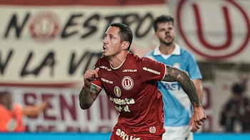 Gianluca Lapadula anotó su segundo gol con Universitario en el partido ante Sporting Cristal.