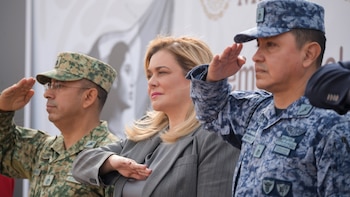 Maru Campos conmemora soberanía de México en medio de señalamientos por caso de agentes de la CIA