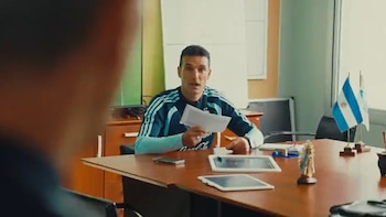 Con la actuación de Scaloni y el utilero Mario Destéfano, el video con el que Argentina confirmó los 26 citados para el Mundial 2026