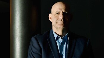 Harlan Coben, aclamado escritor estadounidense,