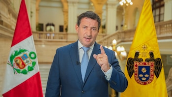 Renzo Reggiardo habría violado la neutralidad electoral al apoyar iniciativa de “elecciones complementarias” de Rafael López Aliaga