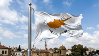 El detalle oculto en la bandera de Chipre que marcó un hito mundial