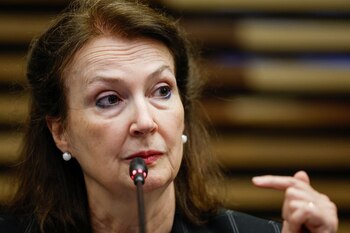 En plena crisis con España,