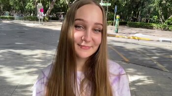 Rusa; México; Mentiras; Extranjera;