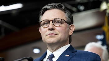 Trump firma el proyecto que