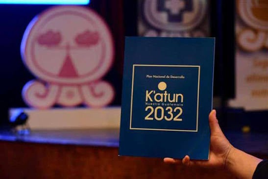 Guatemala revisa su plan K’atun y lo proyecta hasta 2052