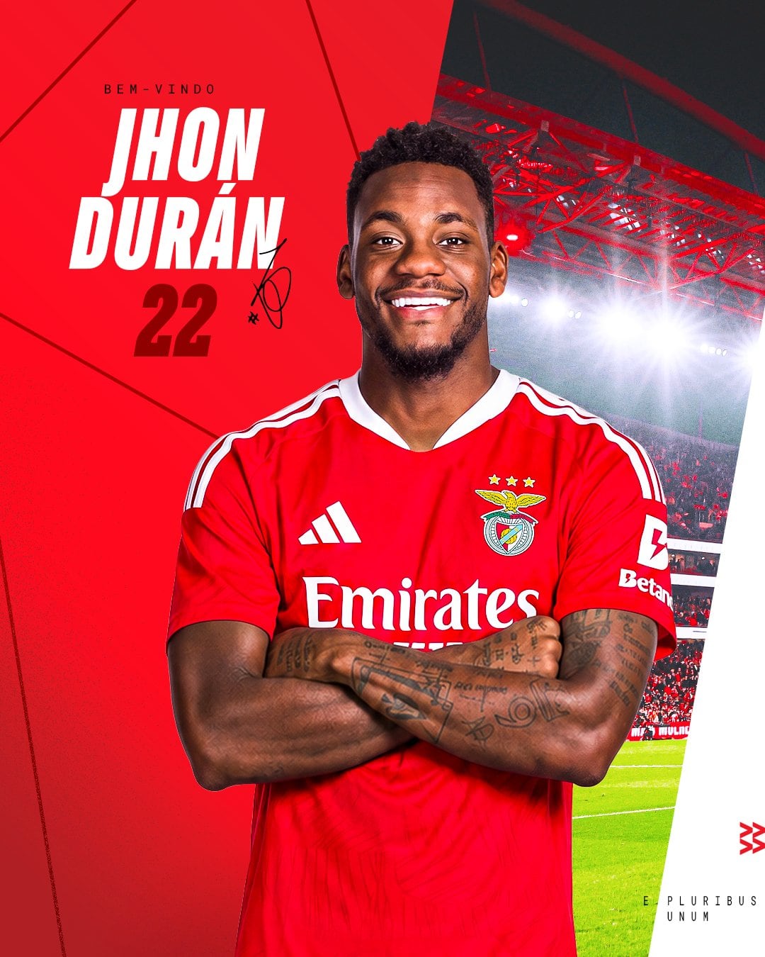 jhon Jader Durán en su oficialización como nuevo jugador del Benfica, usará el dorsal 22 - crédito Benfica