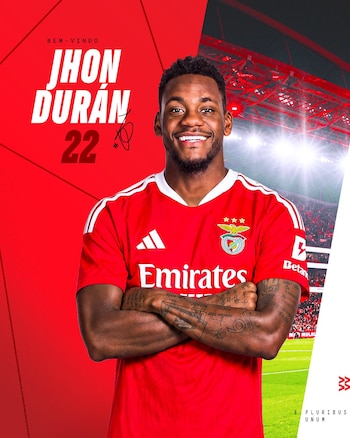 jhon Jader Durán en su oficialización como nuevo jugador del Benfica, usará el dorsal 22 - crédito Benfica