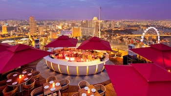 Singapur es considerado una 'zona azul 2.0', donde la longevidad se asocia al diseño urbano y a las políticas públicas innovadoras