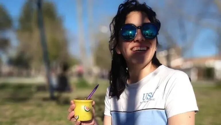 La fiscalía de Neuquén investiga la muerte de una policía hallada con un disparo en el tórax en su vivienda