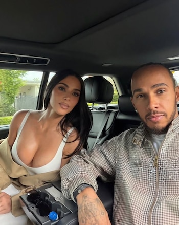Kim Kardashian con Lewis Hamilton