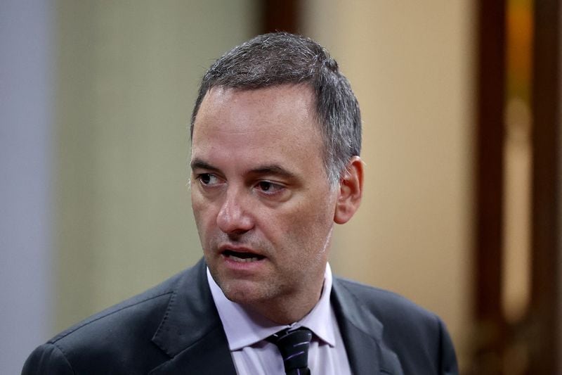 FOTO DE ARCHIVO: El vocero presidencial argentino Manuel Adorni participa de actividades oficiales en el palacio presidencial Casa Rosada, en Buenos Aires, Argentina February 23, 2024. REUTERS/Agustin Marcarian