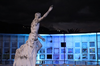 La exposición de restos mortales