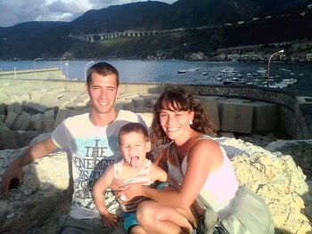 Laurent, Neo y Aldana, de