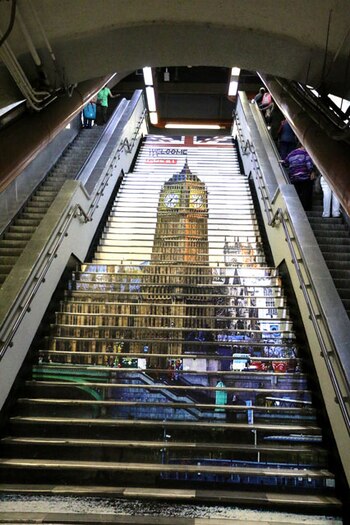 Metro Auditorio y recorrido por