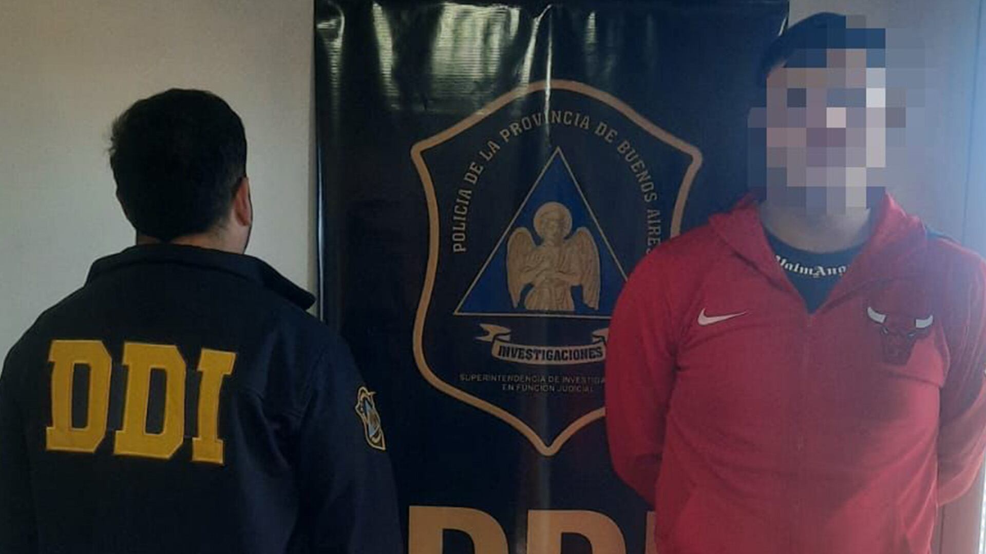 El sospechoso se entregó a la policía de Lincoln