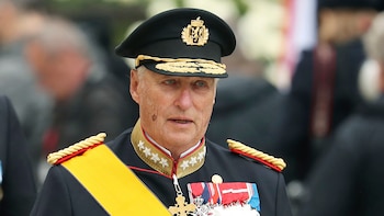 El comunicado oficial de la casa real de Noruega sobre el estado de salud del rey Harald V: “El palacio desmiente esa información, no fue trasladado en ambulancia”