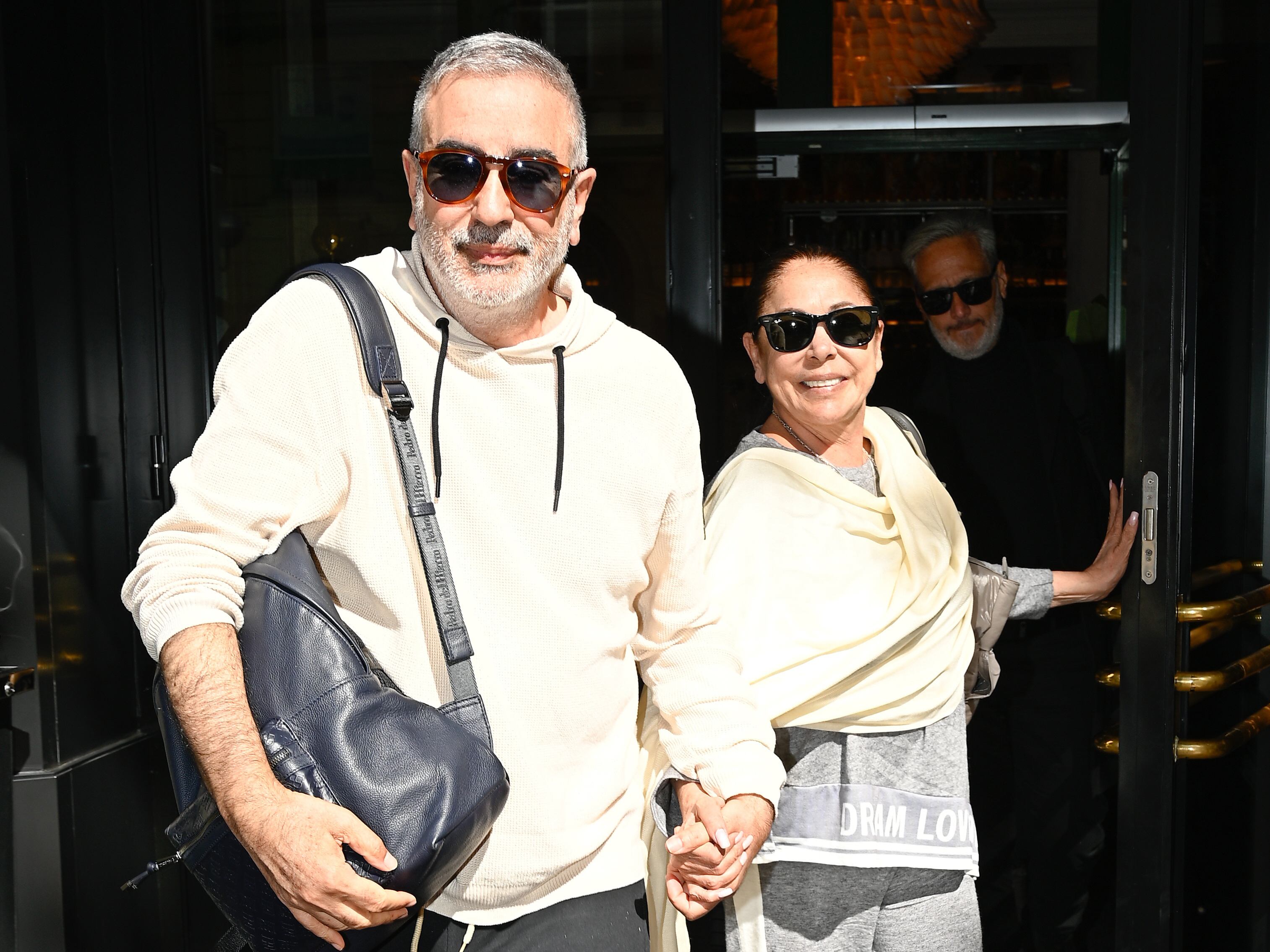 Isabel Pantoja y su hermano Agustín. (Francisco Guerra / Europa Press)