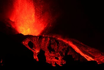 mañana la nube de ceniza puede volver a afectar la operatividad del aeropuerto de La Palma