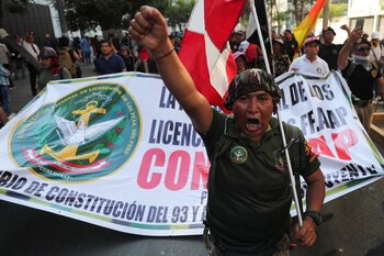 Ciudadanos de Lima y diversas