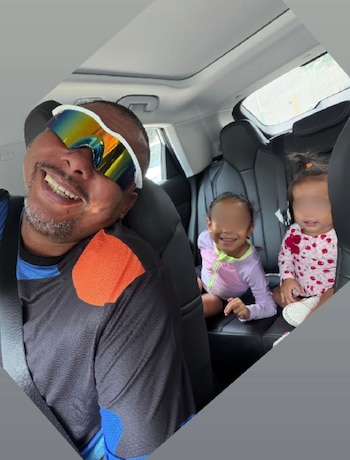 Abel Lobatón sorprende al aparecer