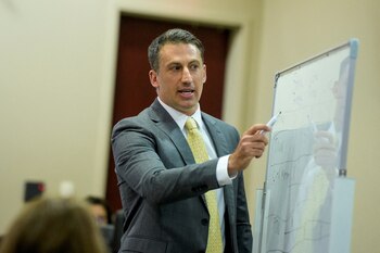 La defensa del astro de