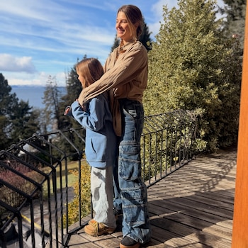 Juana y Otto también participaron de las jornadas de esquí y bajaron las pistas con sus padres en las vacaciones de invierno