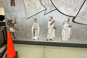 El mural mide 12 metros