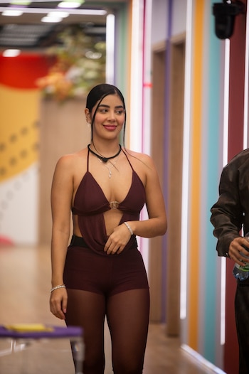 Zapata sostuvo que su vínculo con Juanda Caribe fue de apoyo mutuo en un contexto de encierro, descartando cualquier relación sentimental o física fuera de la convivencia en el programa - Cortesía Canal RCN