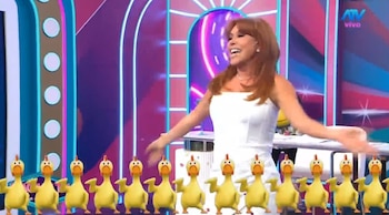 Magaly Medina se burla del ampay de Carla, novia de Curwen: “Por poco meto la pata”. Captura: Magaly TV La Firme.