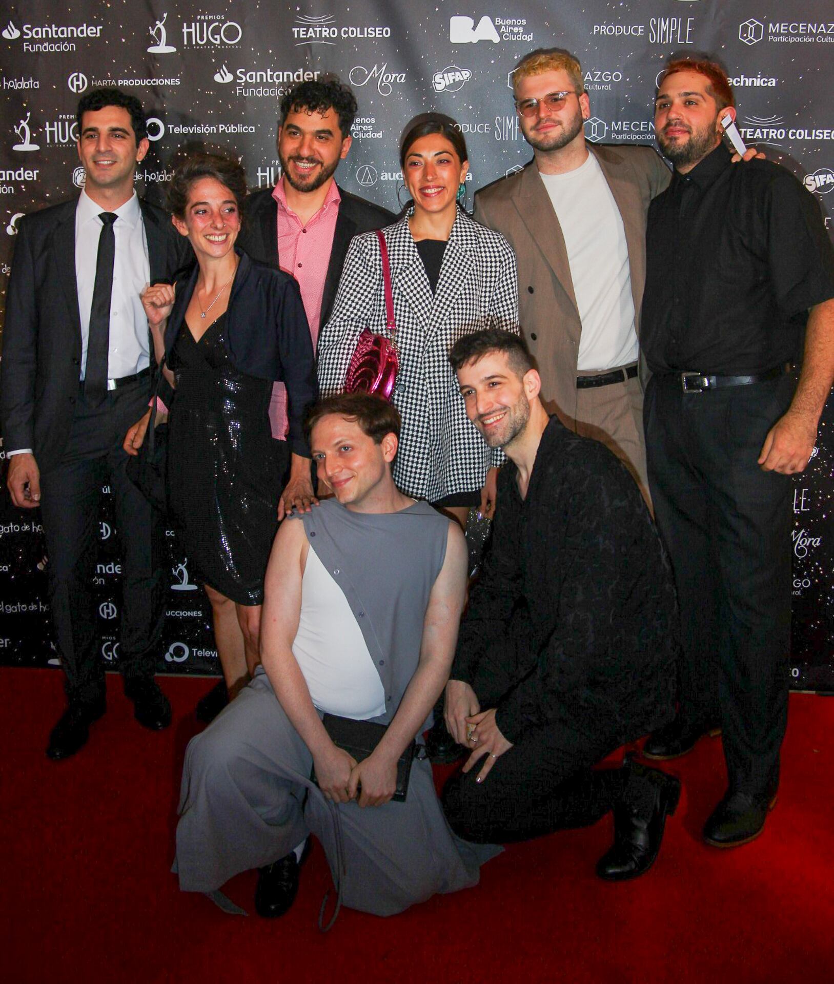 El equipo de Despertar de primavera, la gran ganadora de la noche en los Premios Hugo 2025