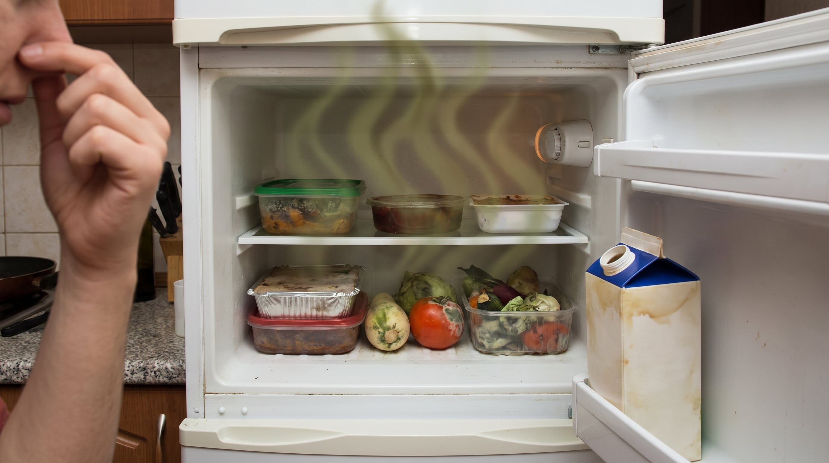 Si tu refrigerador huele mal prueba estos 7 trucos para evitarlo y cuidar los alimentos
