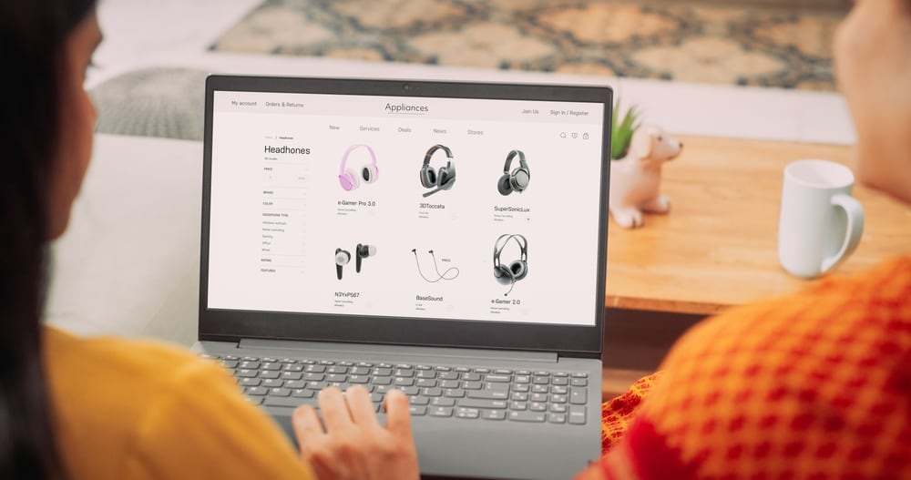 La CAC advirtió que la comercialización de los productos ilegales se realiza tanto en el mercado físico como en línea (Shutterstock)