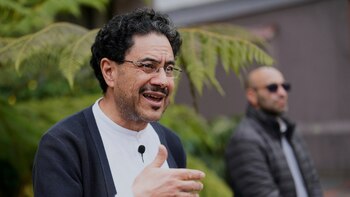 Iván Cepeda cuestionó la descertificación