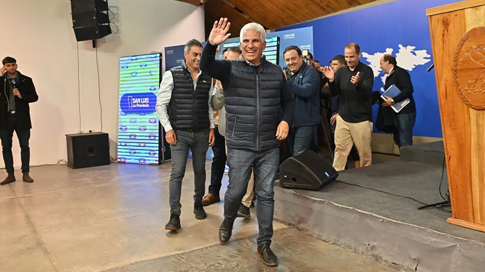 El acto en donde Claudio Poggi habló después de conocerse los resultados. (Foto: Agencia Nacional de San Luis)