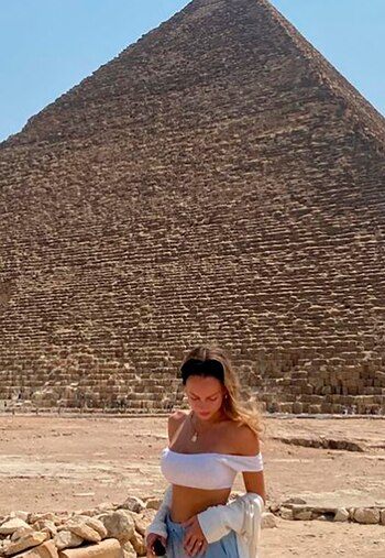 La escapada de Nico Furtado y Ester Exposito a Egipto